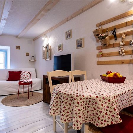 Apartman Valdi Baška Exteriör bild
