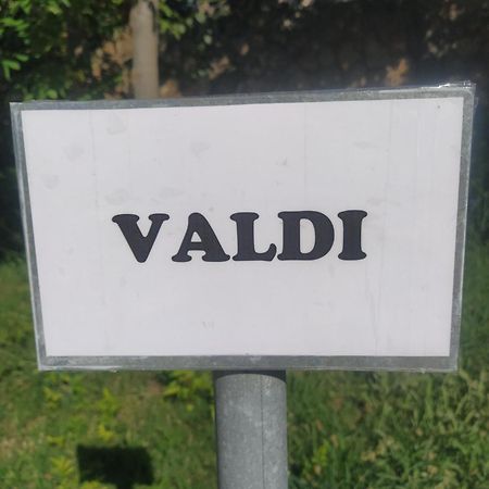 Apartman Valdi Baška Exteriör bild