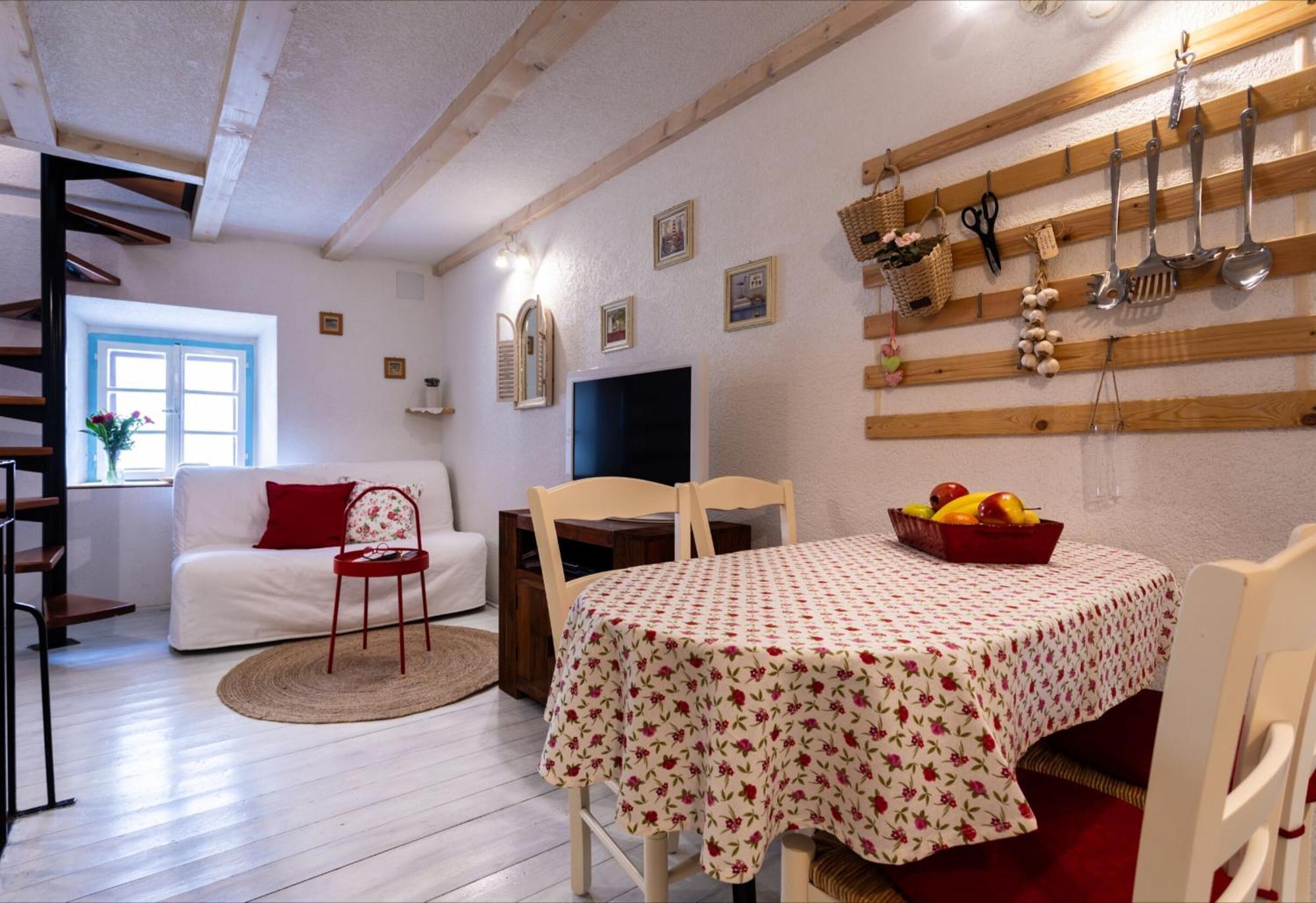 Apartman Valdi Baška Exteriör bild
