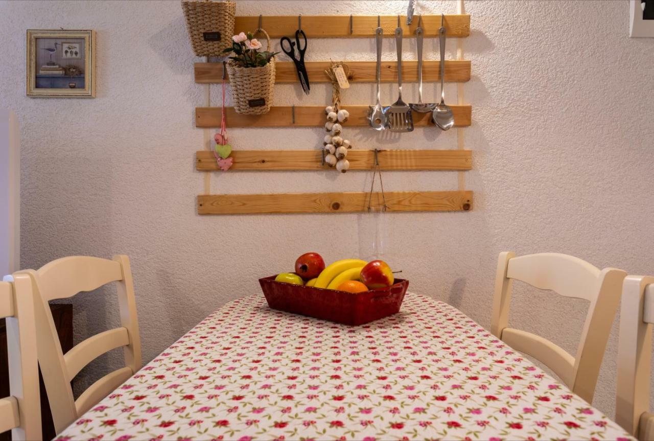 Apartman Valdi Baška Exteriör bild